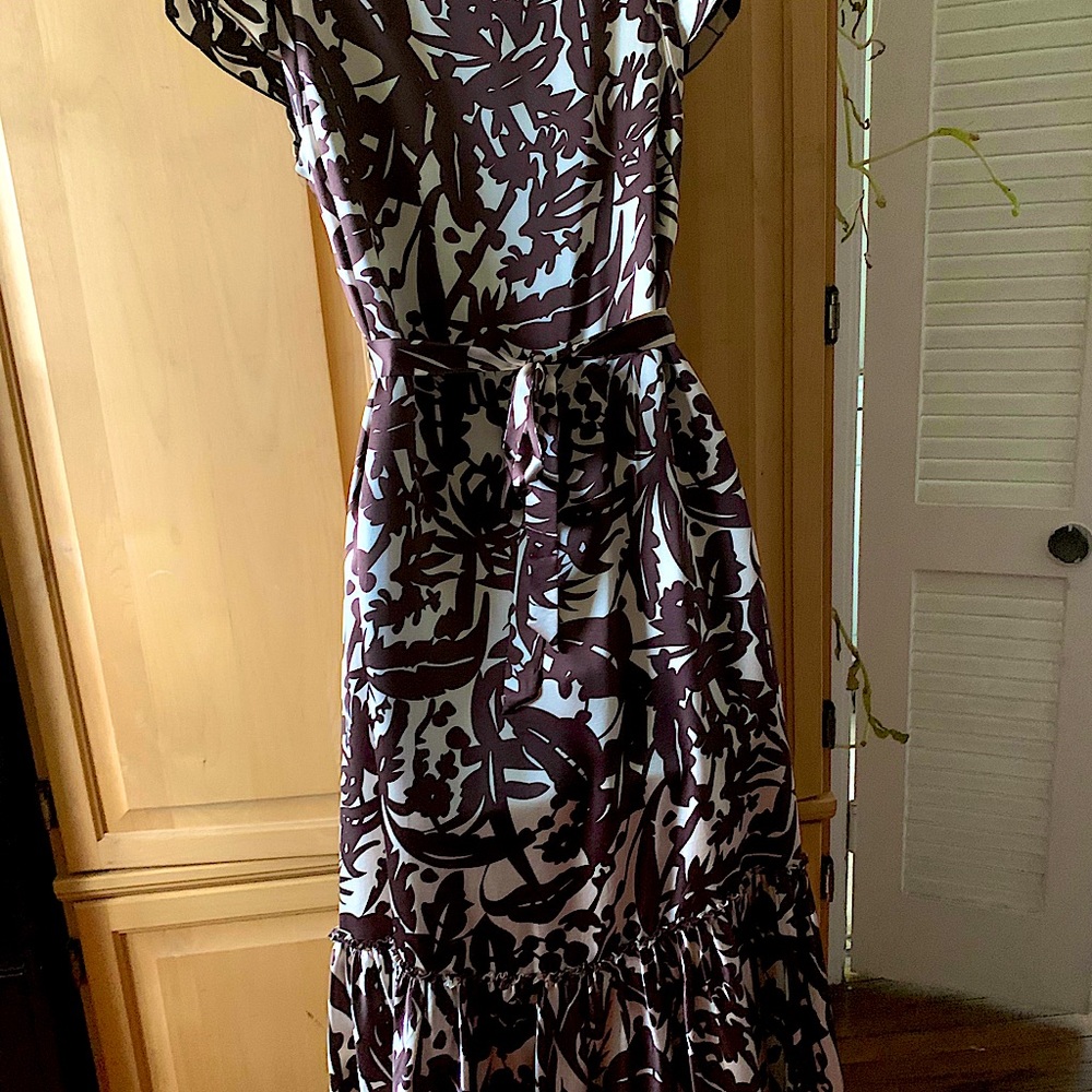Dress - Picture 4 of 7